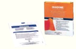 MEDICAZIONE NON ADERENTE ALLO IODIO-POVIDONE INADINE MISURA 9,5X9,5 10 PEZZI - FarmaLucia