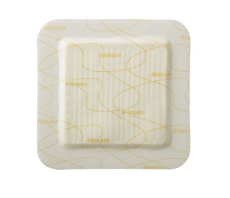 MEDICAZIONE BIATAIN IN SCHIUMA DI POLIURETANO CON BORDO ADESIVO IN SILICONE 10X10 CM 10 PEZZI - FarmaLucia